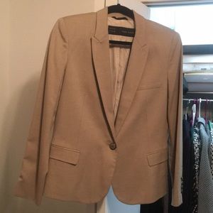 Zara Women’s Tan Beige Blazer